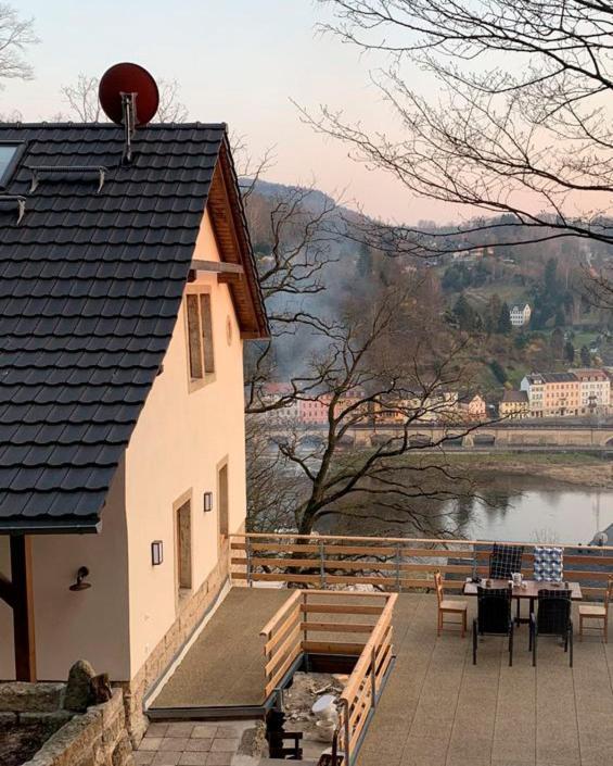 Luxusboofe - Ferienhaus Am Lilienstein Königstein an der Elbe Dış mekan fotoğraf